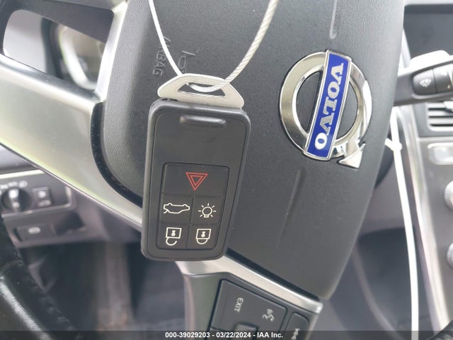 Volvo Xc60 T5 Drive-e Platinum 2016 YV440MDM2G2915224 Image 11