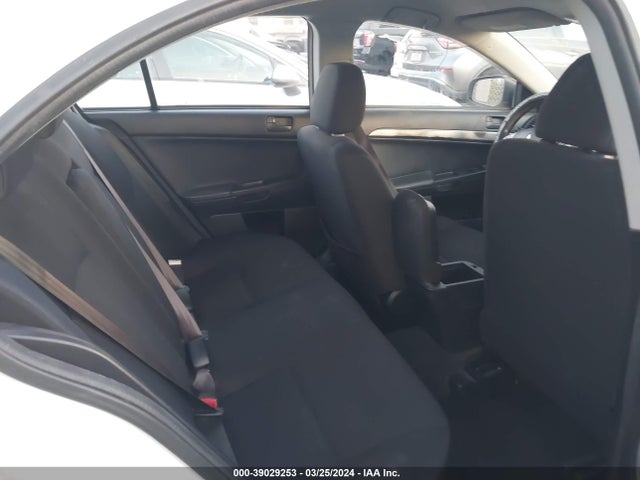 JA32U2FU3FU007592 Mitsubishi LANCER ES