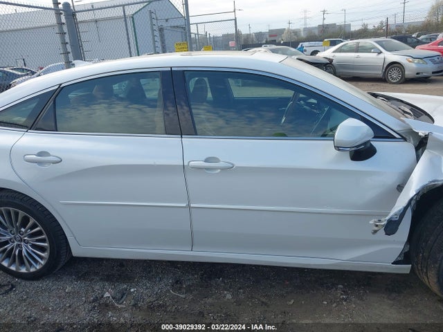 Toyota AVALON LIMITED 2019 4T1BZ1FB6KU027112 Image 13