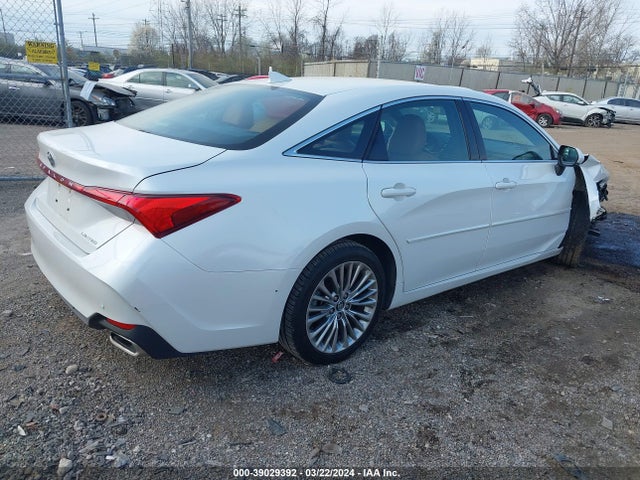 Toyota AVALON LIMITED 2019 4T1BZ1FB6KU027112 Image 4
