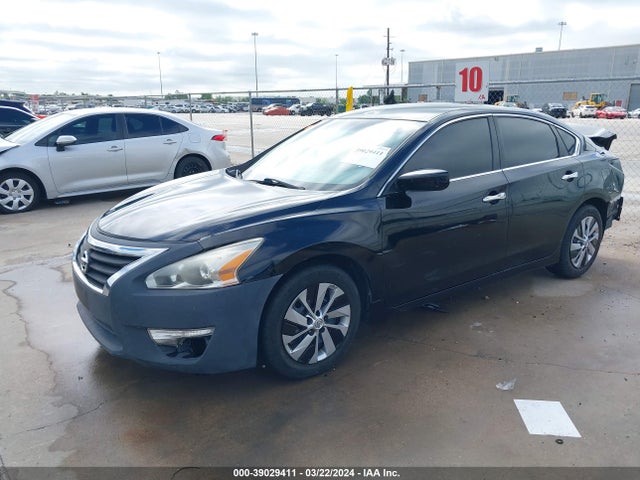 Nissan Altima 2.5 S 2015 1N4AL3AP5FC290550 Image 2