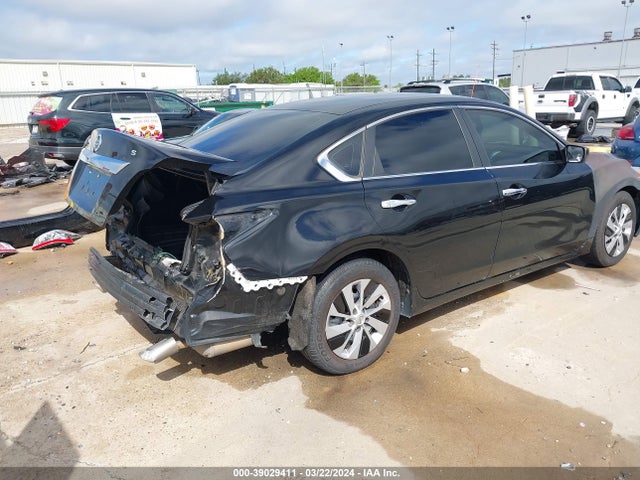 Nissan Altima 2.5 S 2015 1N4AL3AP5FC290550 Image 4