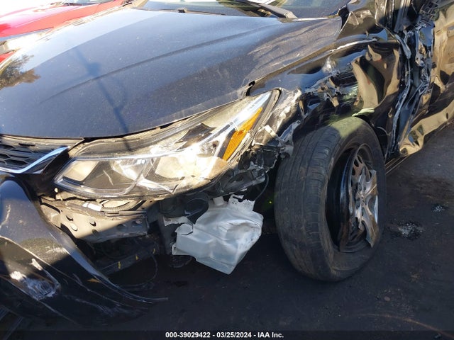 Chevrolet Cruze Ls Auto 2018 1G1BC5SM7J7239107 Image 12