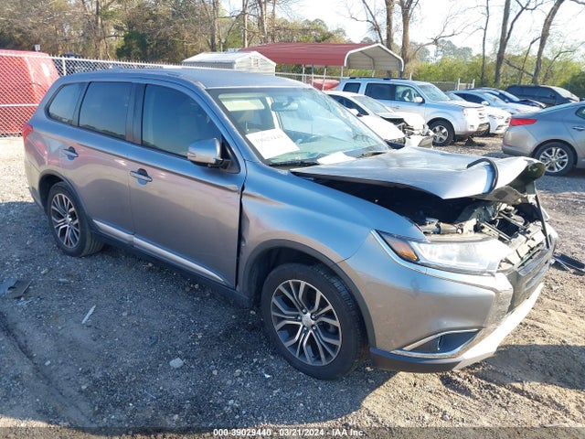 Mitsubishi Outlander Se/sel 2017 JA4AD3A3XHZ054720 Image 1