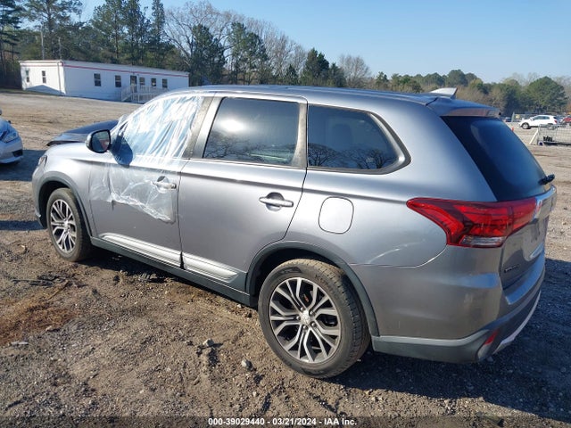 JA4AD3A3XHZ054720 Mitsubishi Outlander Se/sel