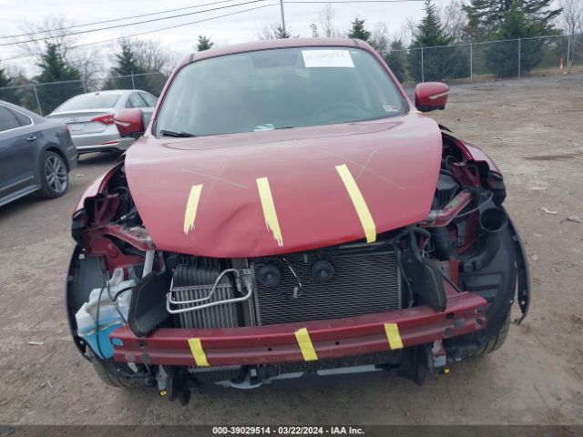 JN8AF5MR2FT500830 Nissan Juke Sl