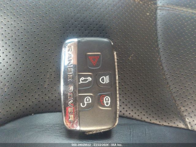 SALVR2BG3HH221888 Land Rover Range Rover Evoque Hse