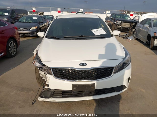 KIA FORTE S 2018 3KPFL4A72JE235884 Image 12