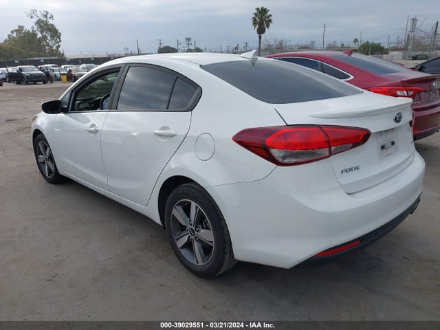 KIA FORTE S 2018 3KPFL4A72JE235884 Image 3