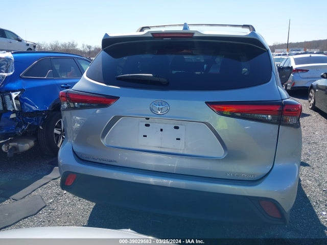 Toyota Highlander Xle 2021 5TDGZRBH4MS112699 Image 17