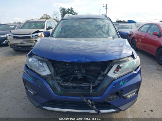 JN8AT2MT9HW154148 Nissan Rogue Sl
