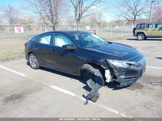 Honda Civic Lx 2017 2HGFC2F50HH566068 Image 1