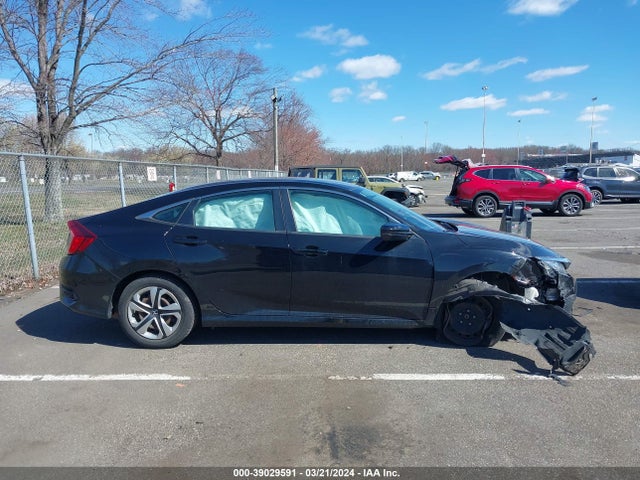 Honda Civic Lx 2017 2HGFC2F50HH566068 Image 13