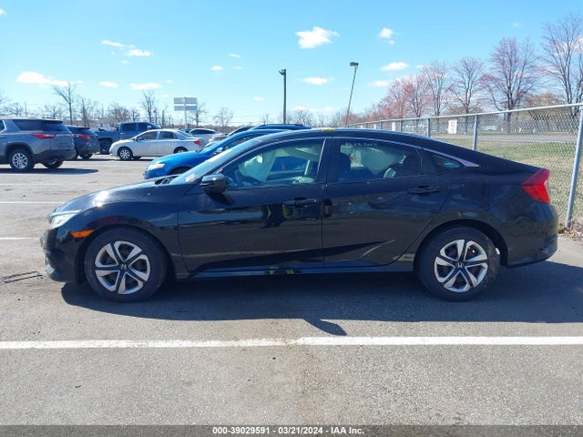 Honda Civic Lx 2017 2HGFC2F50HH566068 Image 14