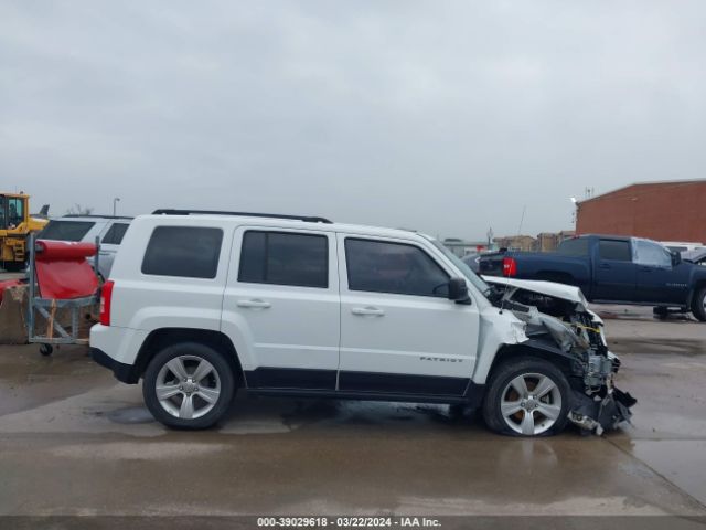 1C4NJPFB0GD576999 Jeep Patriot Latitude