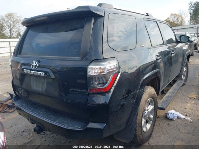 Toyota 4RUNNER SR5 2021 JTEEU5JR2M5235606 Image 4