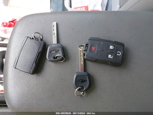 Chevrolet Silverado 1500 1lt 2018 3GCPCREC6JG264852 Image 11