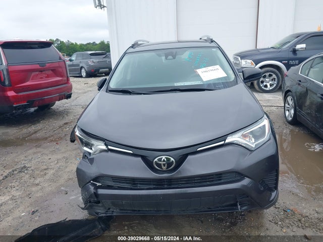 Toyota RAV4 LE 2017 JTMZFREV2HJ720646 Image 12