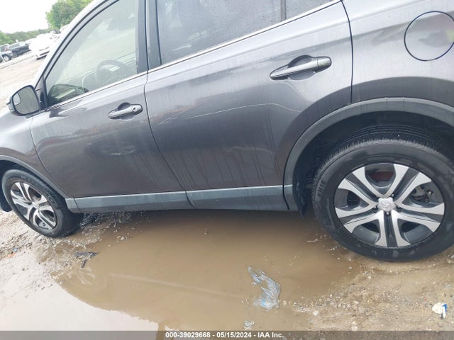 Toyota RAV4 LE 2017 JTMZFREV2HJ720646 Image 14