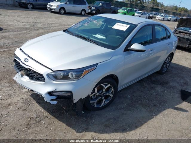 3KPF24ADXME327869 KIA Forte Lxs