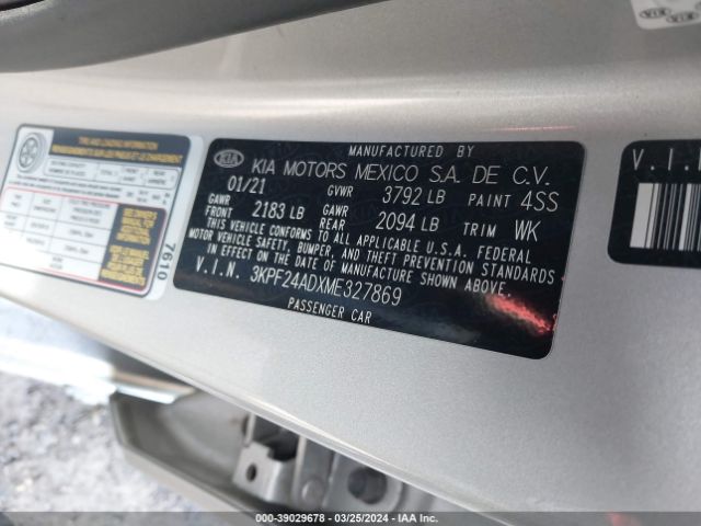 3KPF24ADXME327869 KIA Forte Lxs
