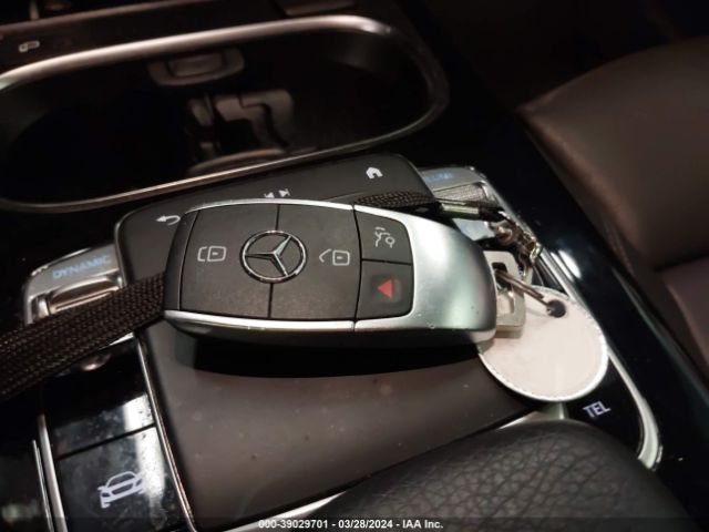 WDD3G4EB5KW002309 Mercedes-Benz A 220