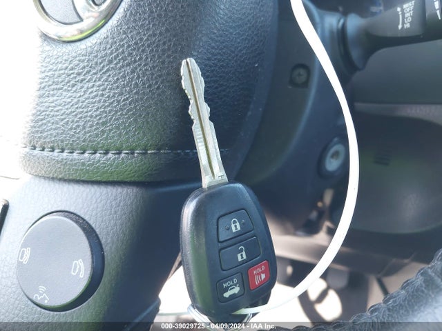 Toyota Corolla S Plus 2014 5YFBURHE4EP104621 Image 11