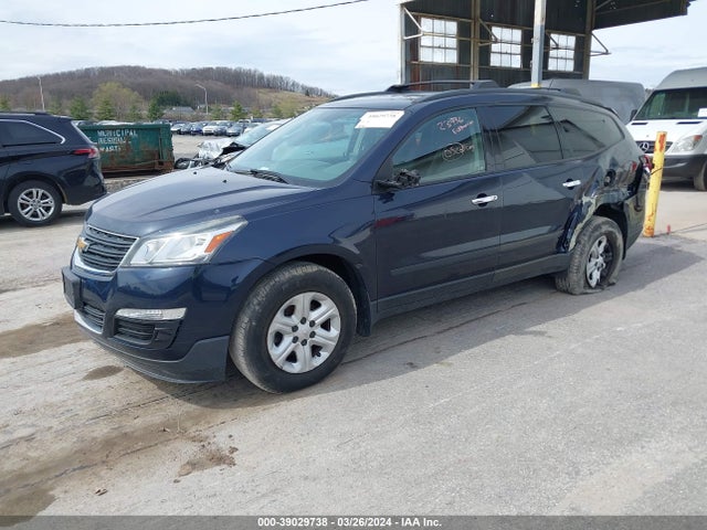 Chevrolet Traverse Ls 2016 1GNKVFED3GJ244164 Image 2