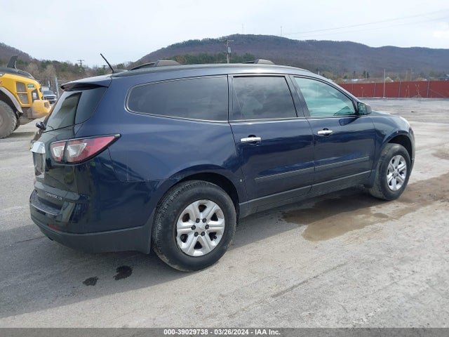 Chevrolet Traverse Ls 2016 1GNKVFED3GJ244164 Image 4