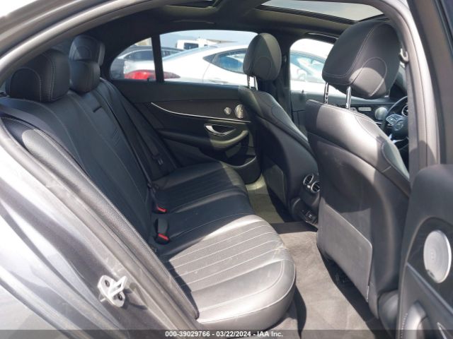 WDDZF4JB7KA513469 Mercedes-Benz E 300