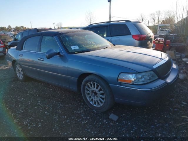 Auction sale of the 2004 Lincoln Town Car Signature, vin: 1LNHM81W04Y674984, lot number: 39029767