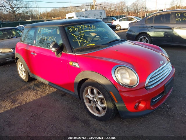 2011 MINI COOPER WMWSU3C54BTX97373 Photo 0