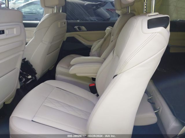 5UXCW2C0XL9B99739 BMW X7 Xdrive40i