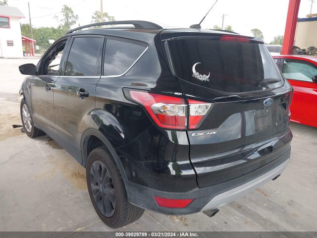 Ford ESCAPE SE 2018 1FMCU0GD3JUC77029 Image 3