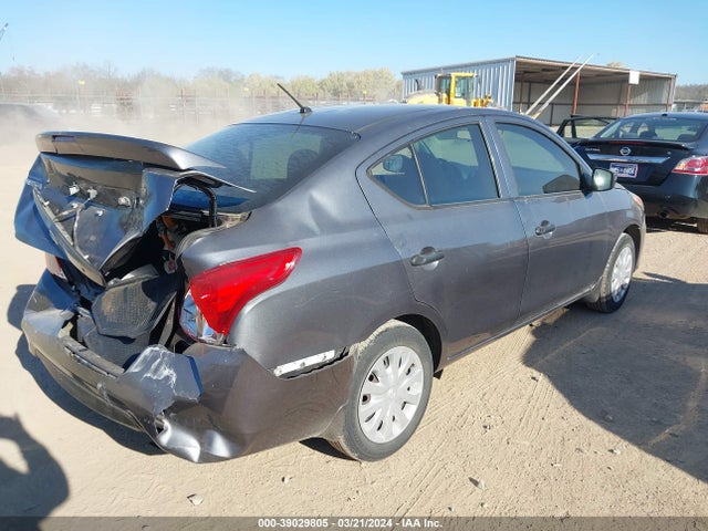 Nissan Versa 1.6 S+ 2018 3N1CN7AP8JL806534 Image 4