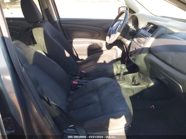 Nissan Versa 1.6 S+ 2018 3N1CN7AP8JL806534 Image 5