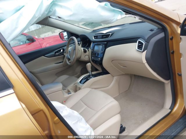 5N1AT2MT4FC750869 Nissan Rogue Sl