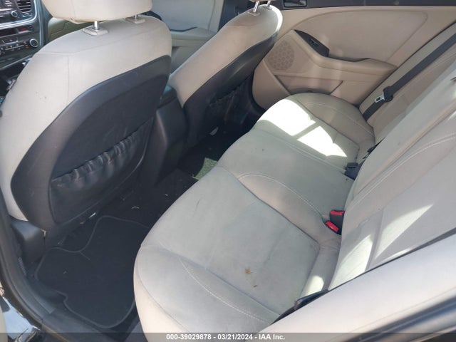 KIA Optima Lx 2014 5XXGM4A71EG332413 Image 8