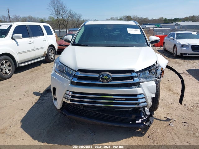 Toyota Highlander Limited 2019 5TDYZRFHXKS302387 Image 12