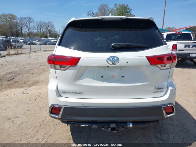 Toyota Highlander Limited 2019 5TDYZRFHXKS302387 Image 16