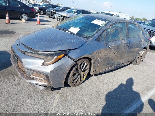 Toyota COROLLA SE 2021 5YFS4MCE4MP085965 Image 2