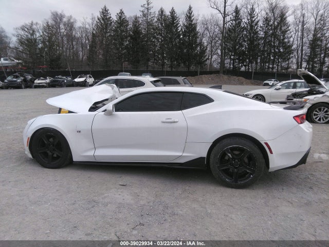 Chevrolet Camaro 1lt 2018 1G1FB1RX9J0143176 Image 14