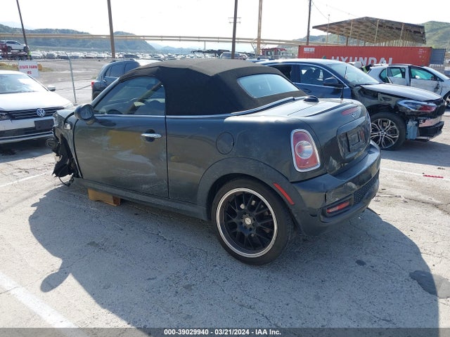 2012 MINI COOPER S WMWSY3C54CT144807 Photo 2