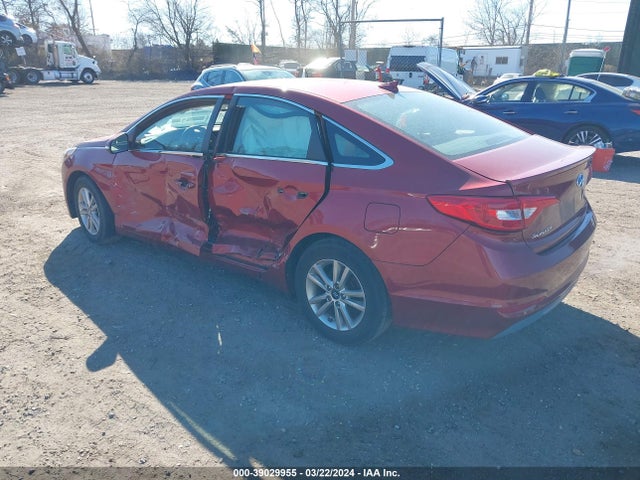 Hyundai SONATA ECO 2015 5NPE24AA7FH134711 Image 3