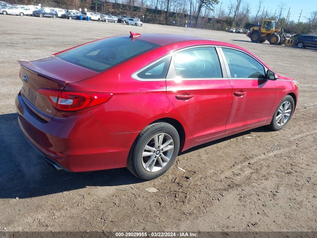 Hyundai SONATA ECO 2015 5NPE24AA7FH134711 Image 4