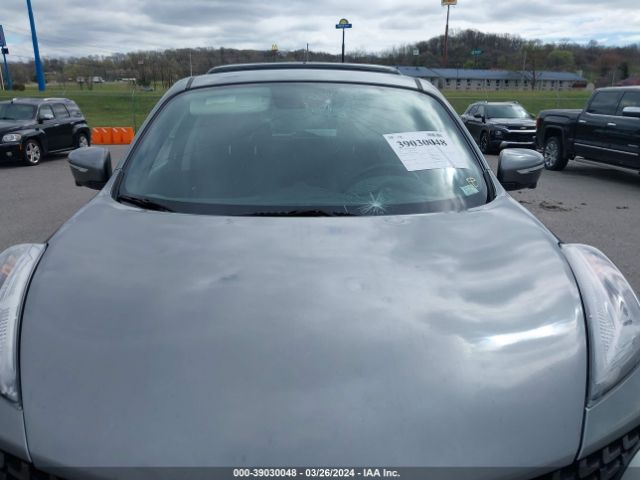 JN8AF5MV4HT753664 Nissan Juke Sl