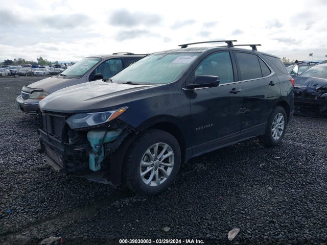 Chevrolet EQUINOX LT 2018 2GNAXSEVXJ6201582 Image 2