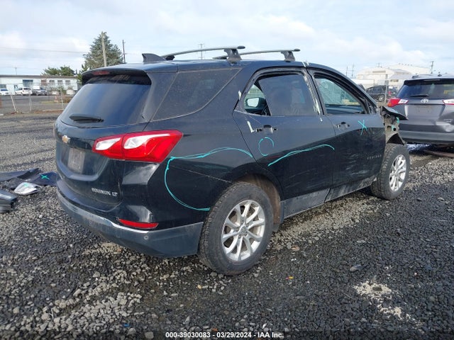 Chevrolet EQUINOX LT 2018 2GNAXSEVXJ6201582 Image 4