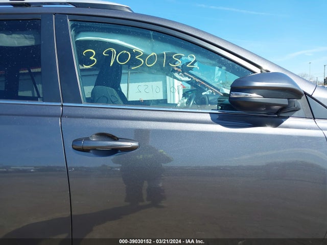 Toyota Rav4 Xle 2016 2T3RFREV9GW475361 Image 13