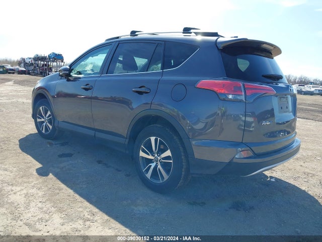 Toyota Rav4 Xle 2016 2T3RFREV9GW475361 Image 3